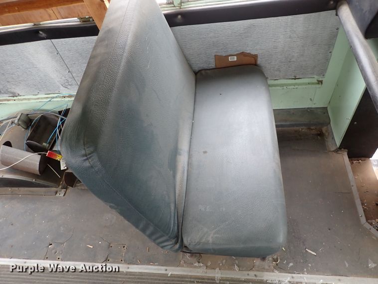 image for item DC4022 1987 Ford E350  school bus