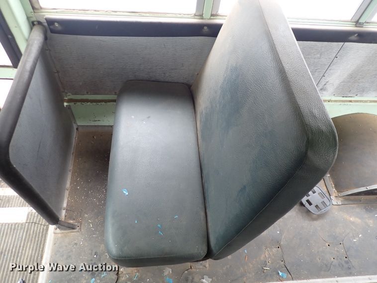 image for item DC4022 1987 Ford E350  school bus