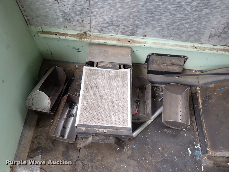 image for item DC4022 1987 Ford E350  school bus