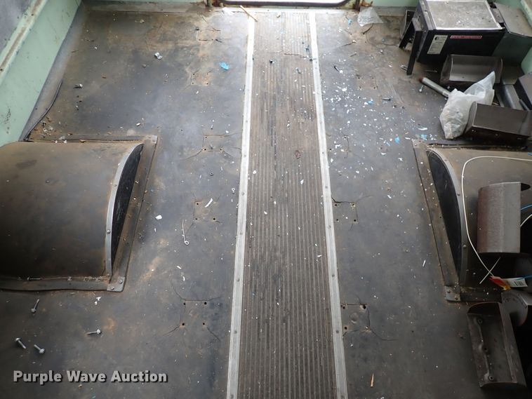 image for item DC4022 1987 Ford E350  school bus