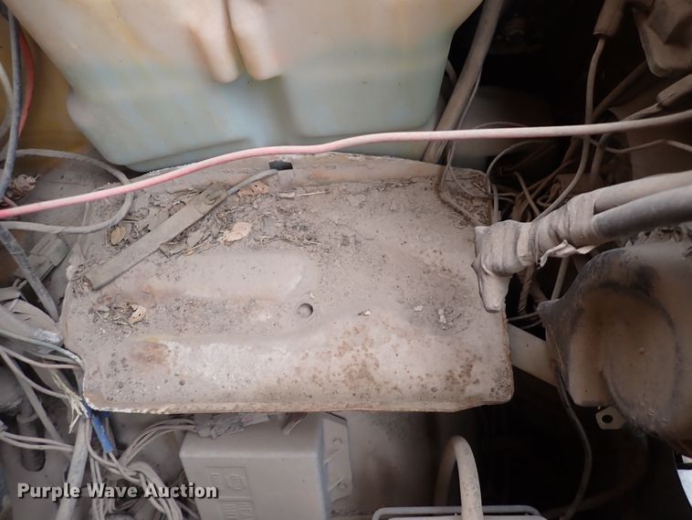 image for item DC4022 1987 Ford E350  school bus