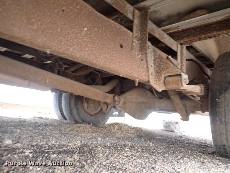 image for item DC4022 1987 Ford E350  school bus