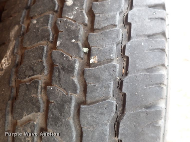 image for item DC4022 1987 Ford E350  school bus