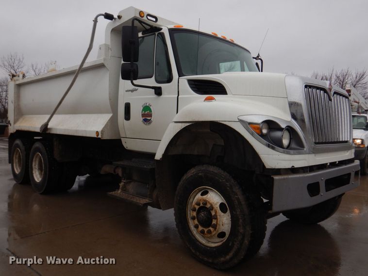 image for item DH8221 2014 International WorkStar 7500  dump truck