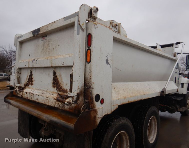 image for item DH8221 2014 International WorkStar 7500  dump truck