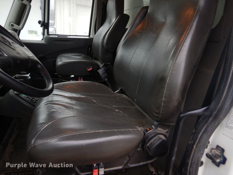 image for item DH8221 2014 International WorkStar 7500  dump truck