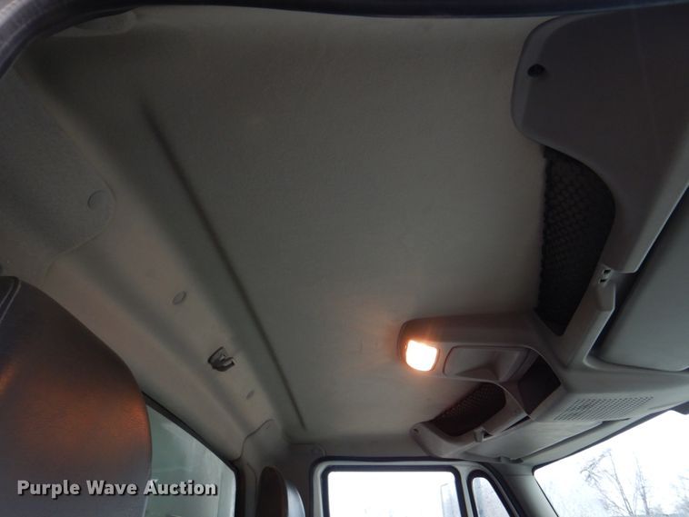 image for item DH8221 2014 International WorkStar 7500  dump truck