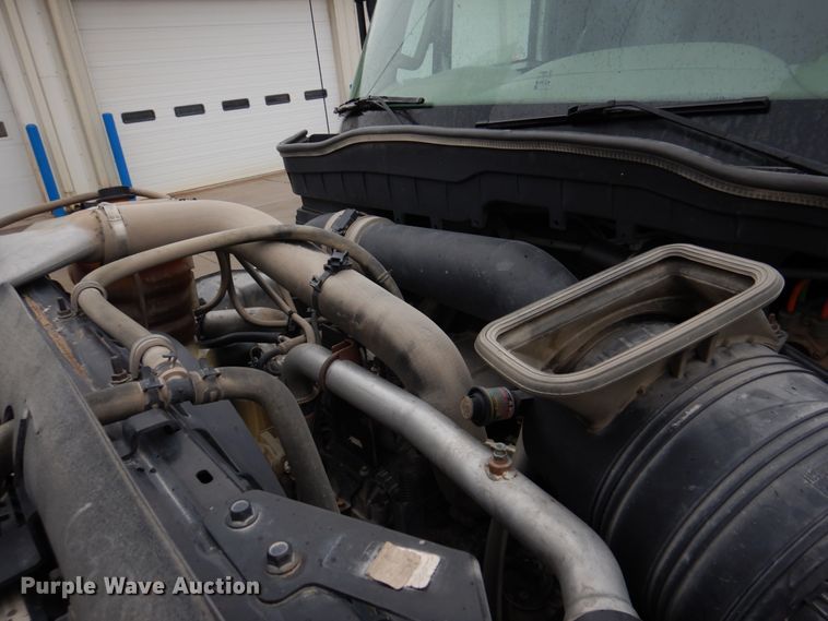 image for item DH8221 2014 International WorkStar 7500  dump truck