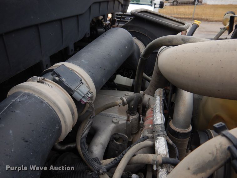 image for item DH8221 2014 International WorkStar 7500  dump truck