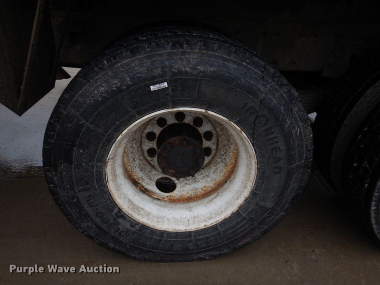 image for item DH8221 2014 International WorkStar 7500  dump truck