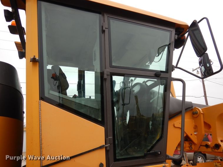 image for item DH8929 2013 Volvo G940B  motor grader