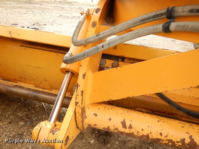 image for item DH8929 2013 Volvo G940B  motor grader