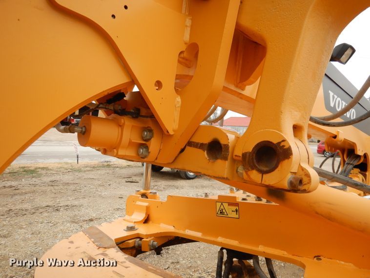 image for item DH8929 2013 Volvo G940B  motor grader