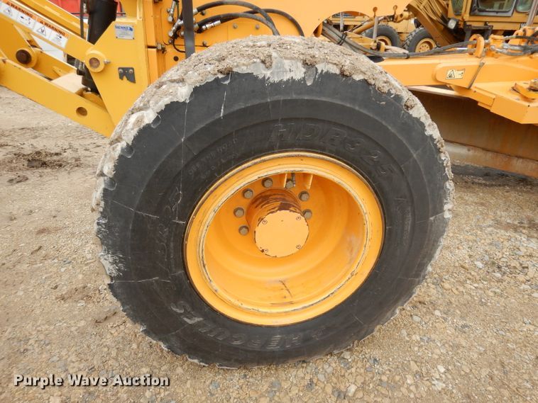 image for item DH8929 2013 Volvo G940B  motor grader