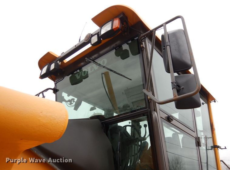 image for item DH8929 2013 Volvo G940B  motor grader