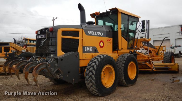 image for item DH8932 2014 Volvo G940B  motor grader