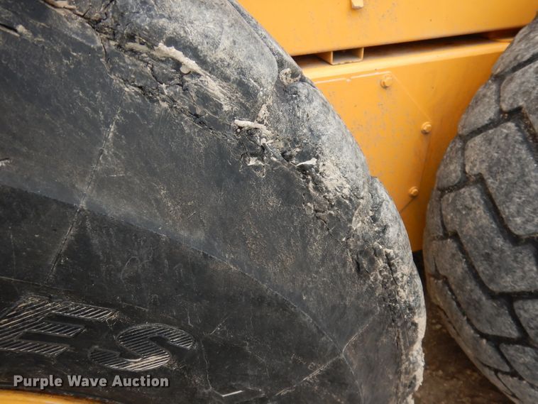 image for item DH8932 2014 Volvo G940B  motor grader