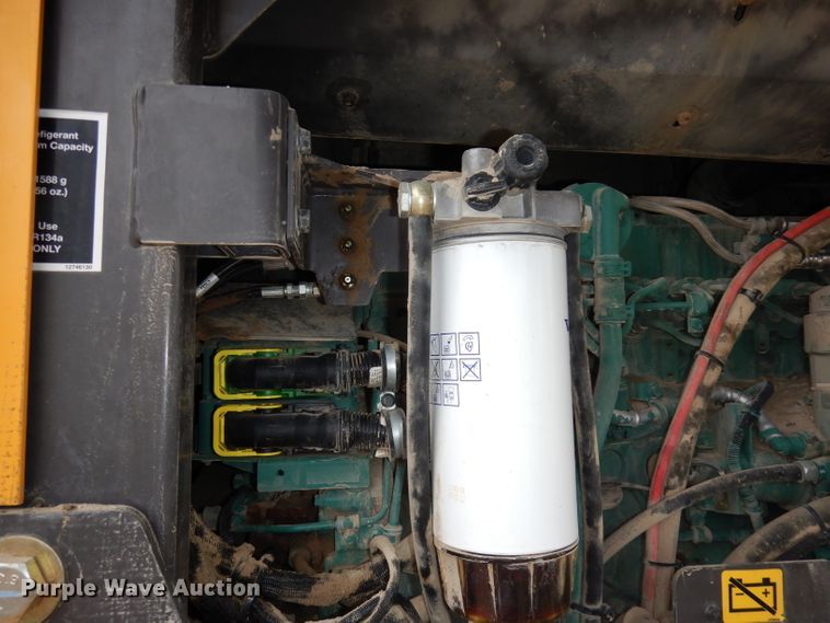 image for item DH8932 2014 Volvo G940B  motor grader