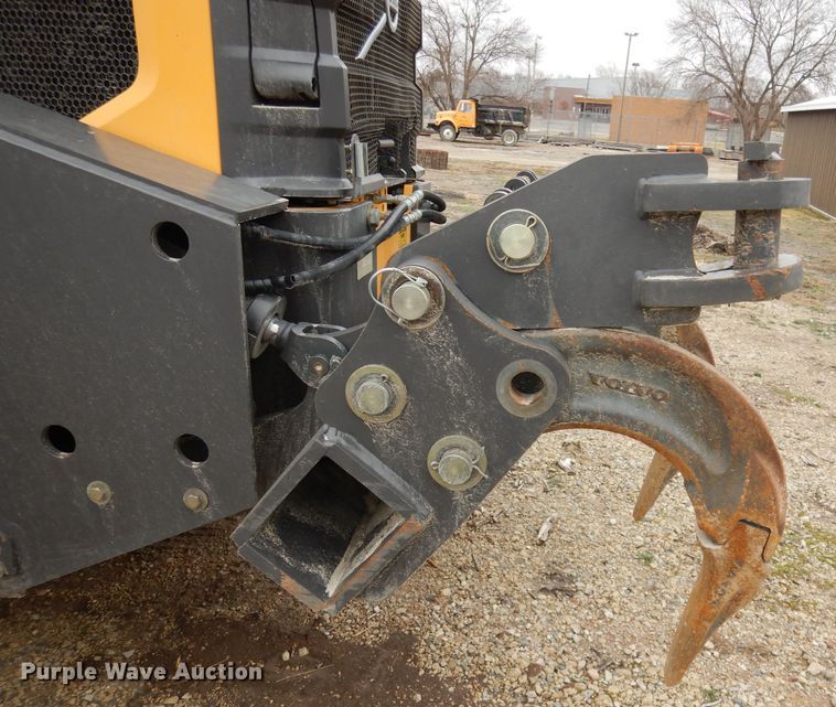 image for item DH8932 2014 Volvo G940B  motor grader