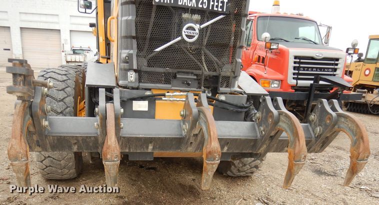 image for item DH8932 2014 Volvo G940B  motor grader