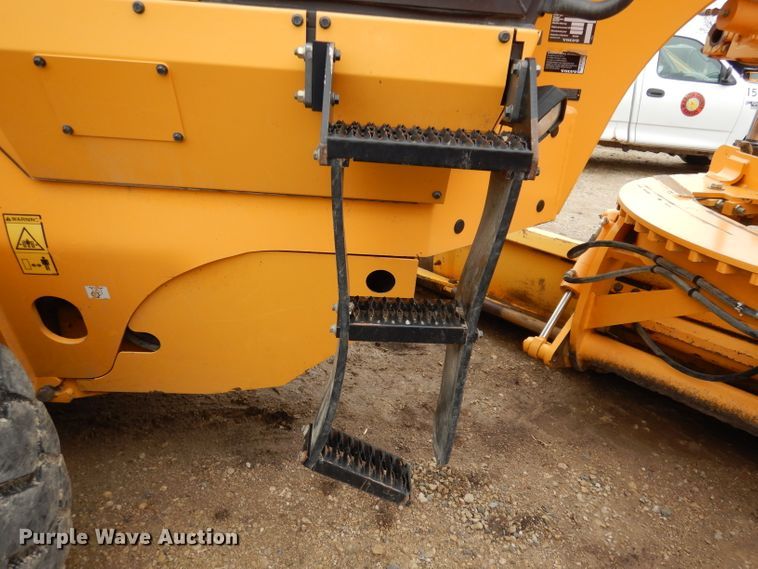 image for item DH8932 2014 Volvo G940B  motor grader