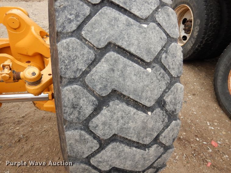 image for item DH8932 2014 Volvo G940B  motor grader