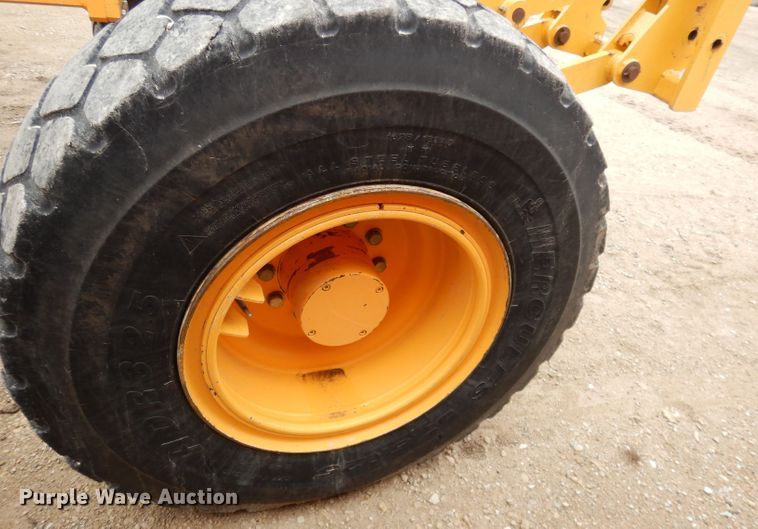 image for item DH8932 2014 Volvo G940B  motor grader