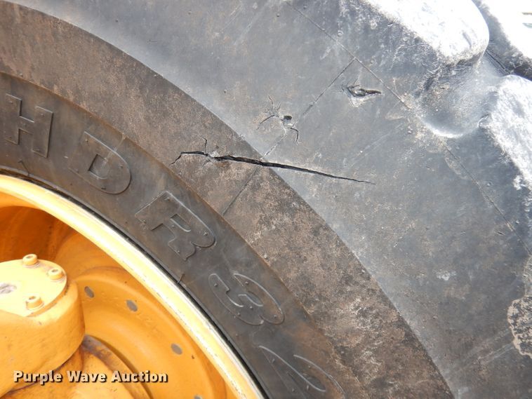 image for item DH8932 2014 Volvo G940B  motor grader