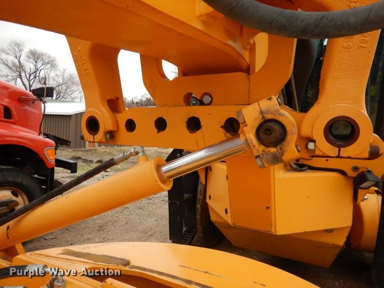 image for item DH8932 2014 Volvo G940B  motor grader