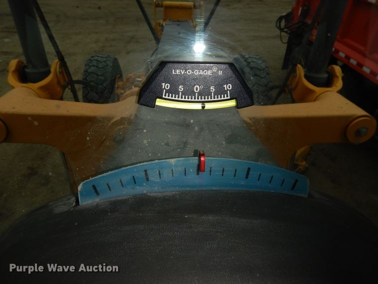 image for item DH8932 2014 Volvo G940B  motor grader