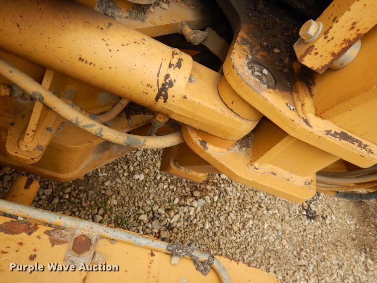 image for item DH8933 1998 Caterpillar 120H  motor grader