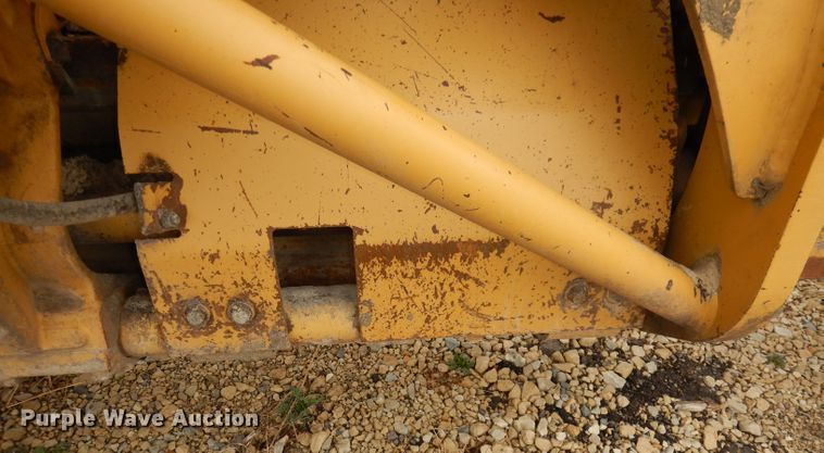 image for item DH8933 1998 Caterpillar 120H  motor grader