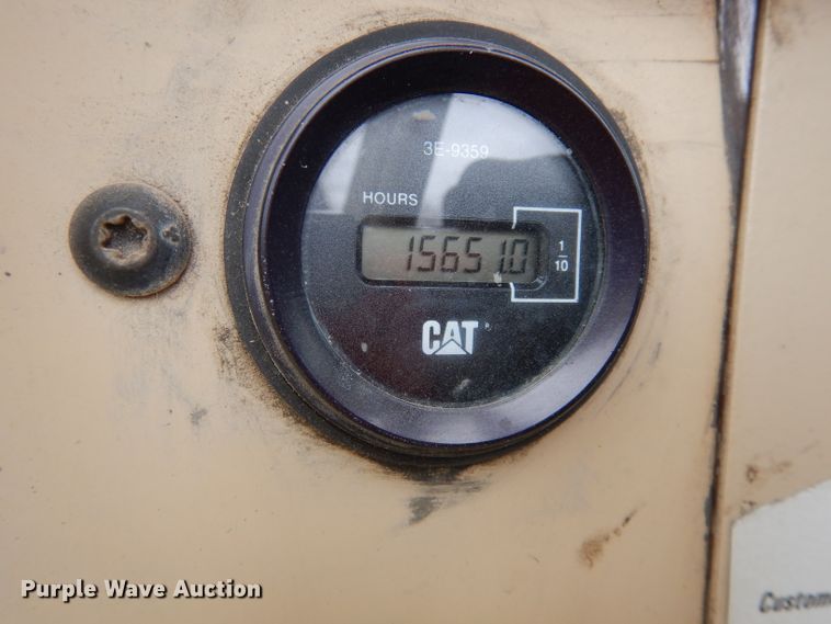 image for item DH8933 1998 Caterpillar 120H  motor grader