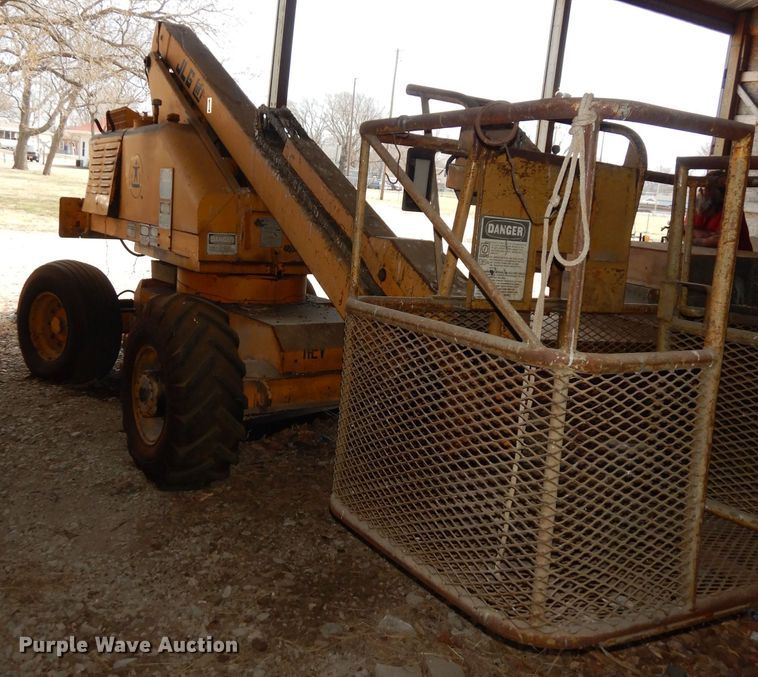 image for item DH8980 JLG 27FN  boom lift