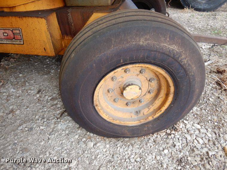 image for item DH8980 JLG 27FN  boom lift