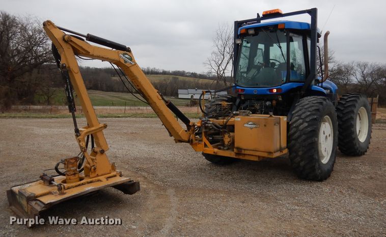 image for item DH8983 2001 New Holland TV140  bi-directional tractor
