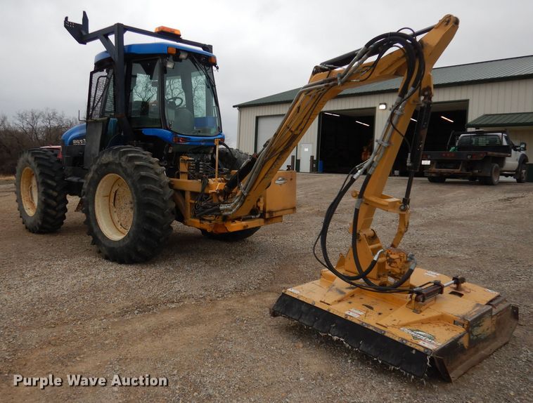image for item DH8983 2001 New Holland TV140  bi-directional tractor