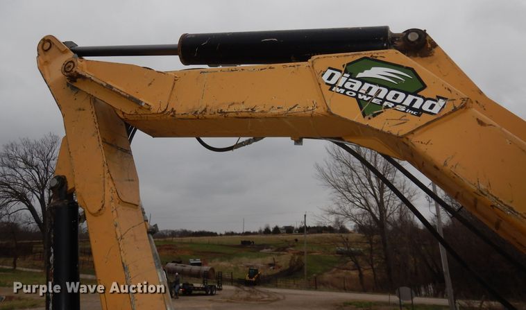 image for item DH8983 2001 New Holland TV140  bi-directional tractor