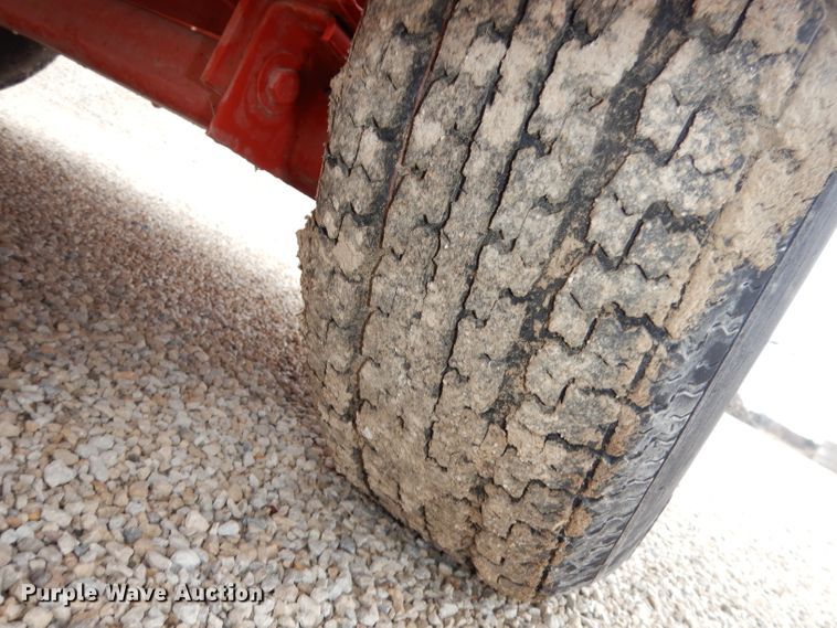 image for item DH8985 2006 Crafco SS125  melter applicator