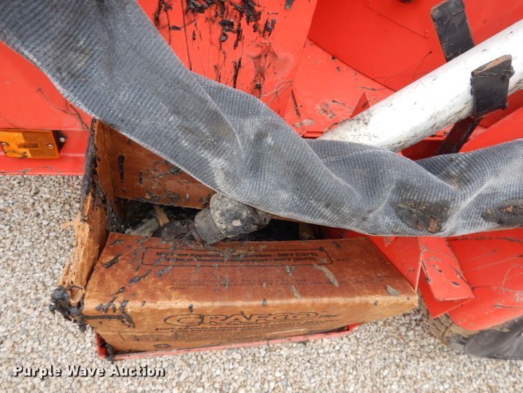 image for item DH8985 2006 Crafco SS125  melter applicator