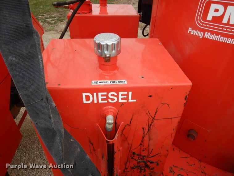 image for item DH8985 2006 Crafco SS125  melter applicator