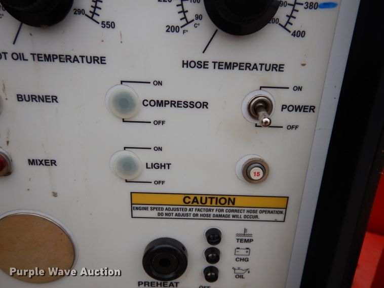 image for item DH8985 2006 Crafco SS125  melter applicator