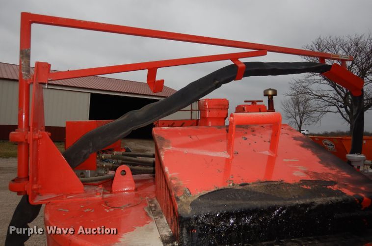 image for item DH8985 2006 Crafco SS125  melter applicator