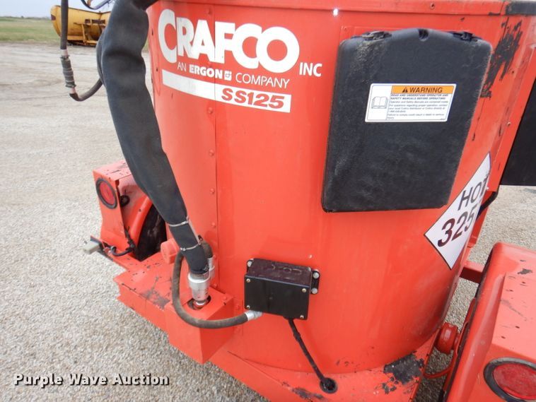 image for item DH8985 2006 Crafco SS125  melter applicator