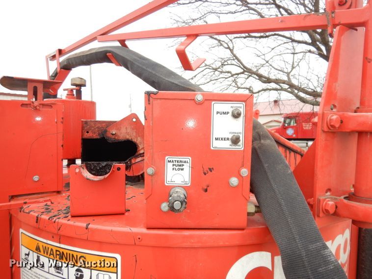 image for item DH8985 2006 Crafco SS125  melter applicator