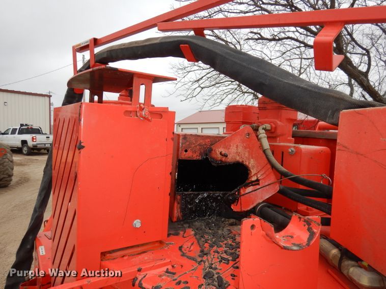 image for item DH8985 2006 Crafco SS125  melter applicator