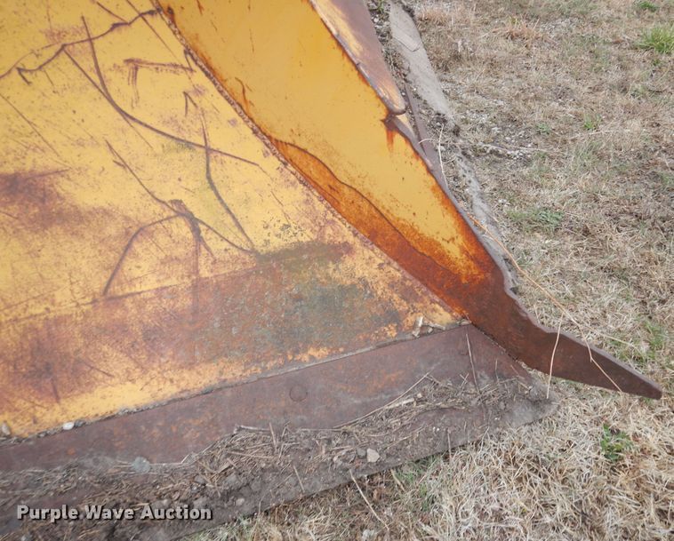 image for item DH8986 10' W motor grader V-plow