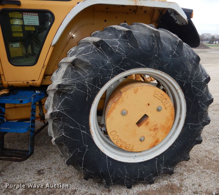 image for item DH8987 Tiger 7710  tractor