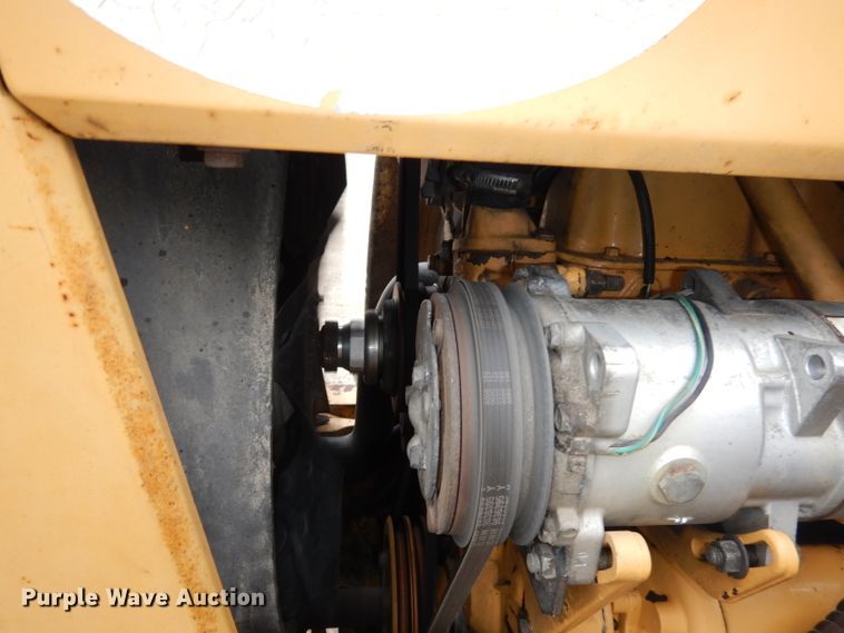 image for item DH8987 Tiger 7710  tractor