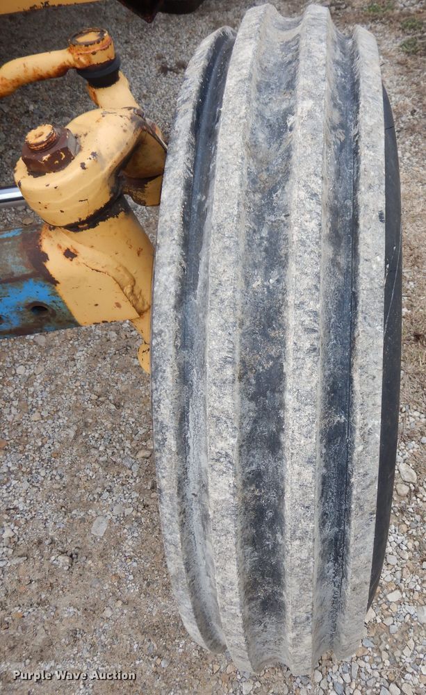 image for item DH8987 Tiger 7710  tractor